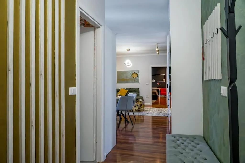 Chic 2Br Apartment - Ateneu - City Center Bucareste
