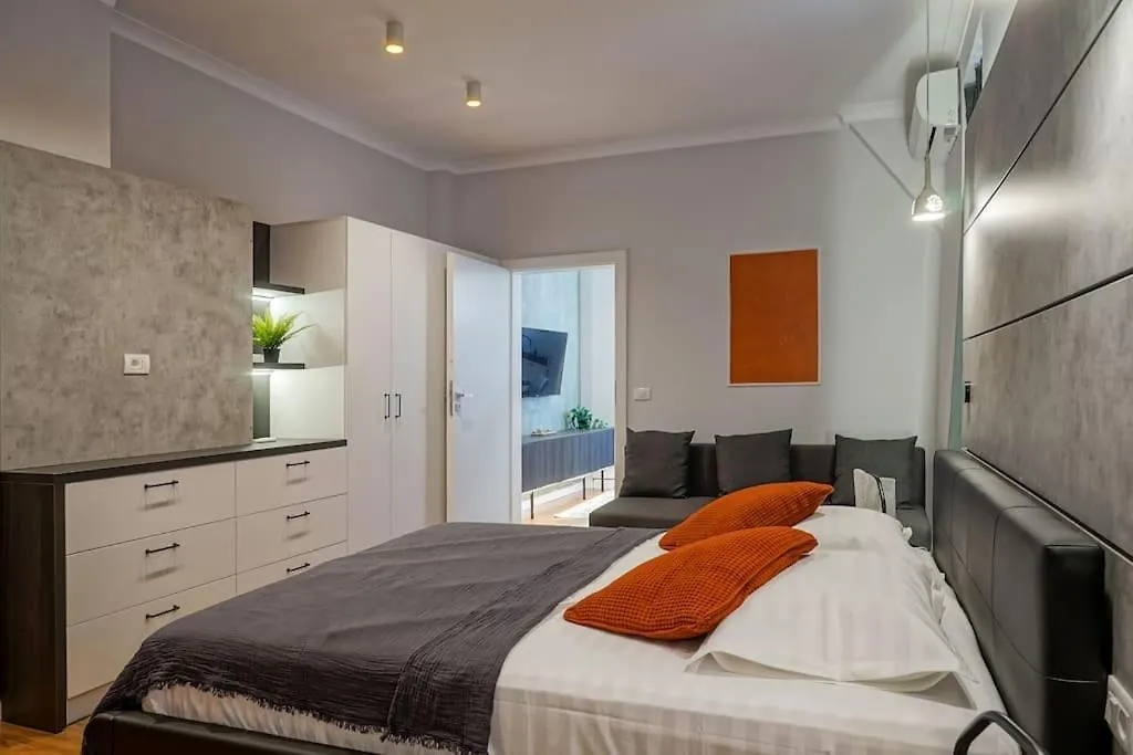 Chic 2Br Apartment - Ateneu - City Center Bucareste Roménia