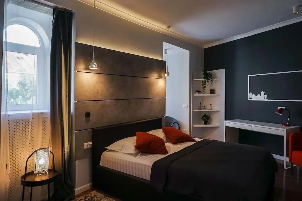 Chic 2Br Apartment - Ateneu - City Center Bucareste